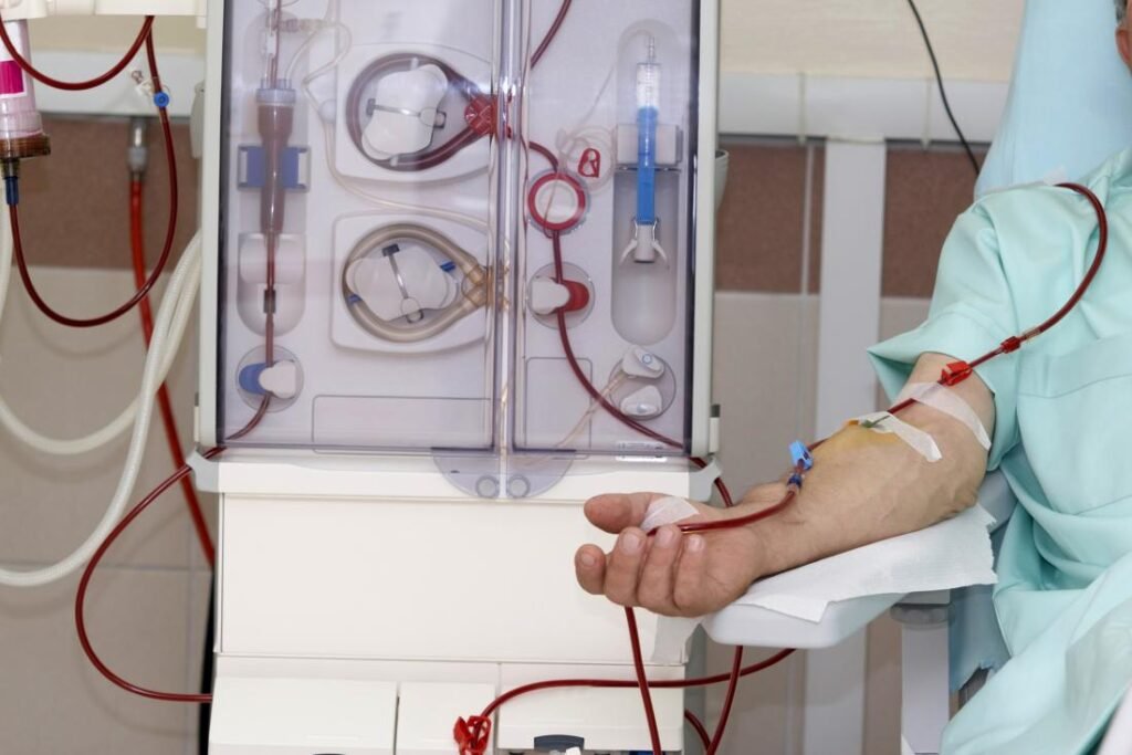 Dr. Suhas Mondhe performing dialysis catheter and Permcath placement.